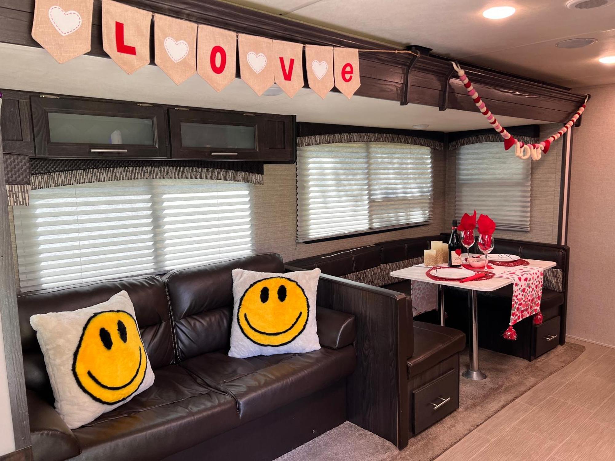 Hotel Lake Front Rv Experience Close To Port Canaveral And Kennedy Space Center Titusville Zewnętrze zdjęcie